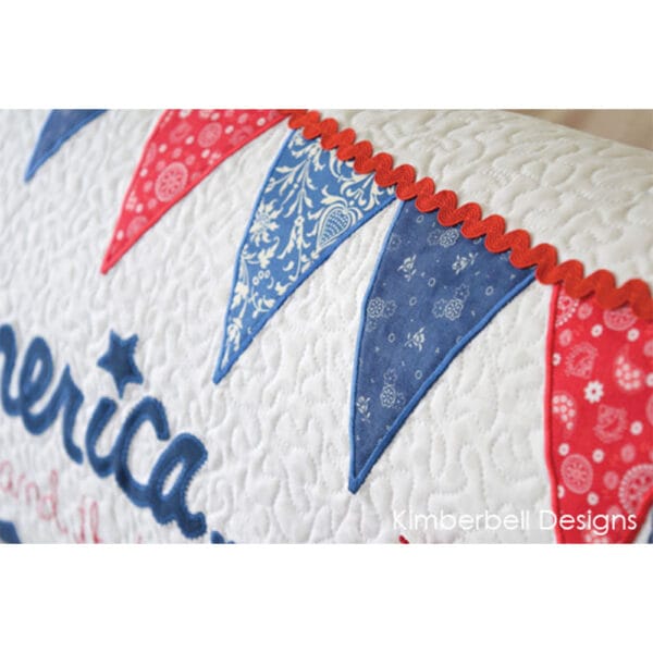 America, land that I love! bench Pillow (Triangles)