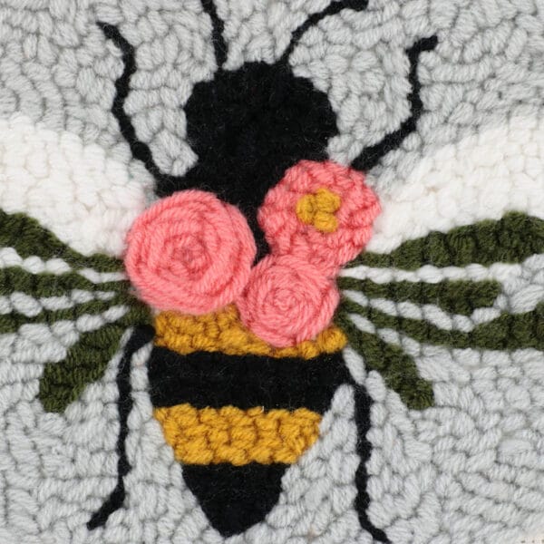 Bloomin’ Bee - Punch Needle Kit - Image 2
