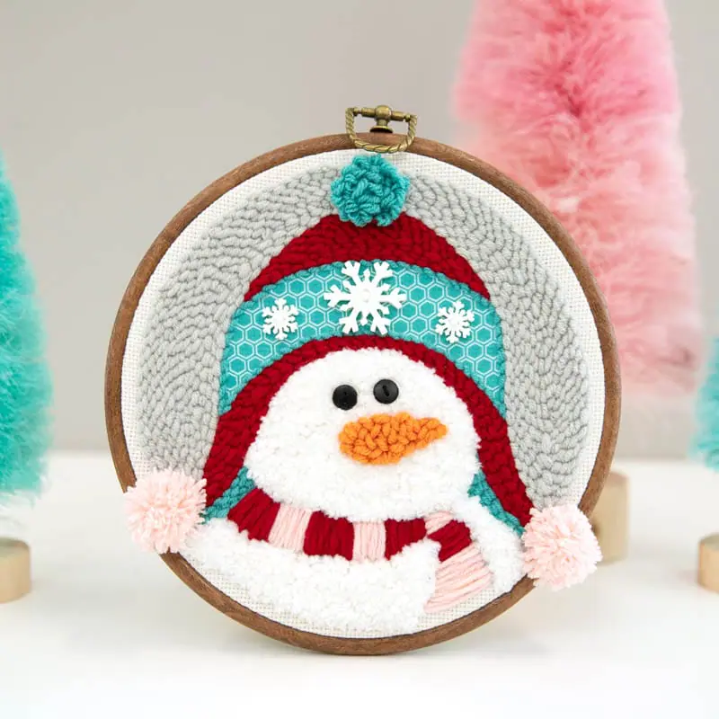 Shivering Snowman Punch Needle Plus Kit | Kimberbell
