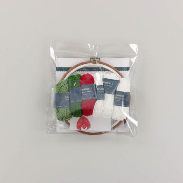 So Berry Happy Punch Needle Plus Kit - Image 7